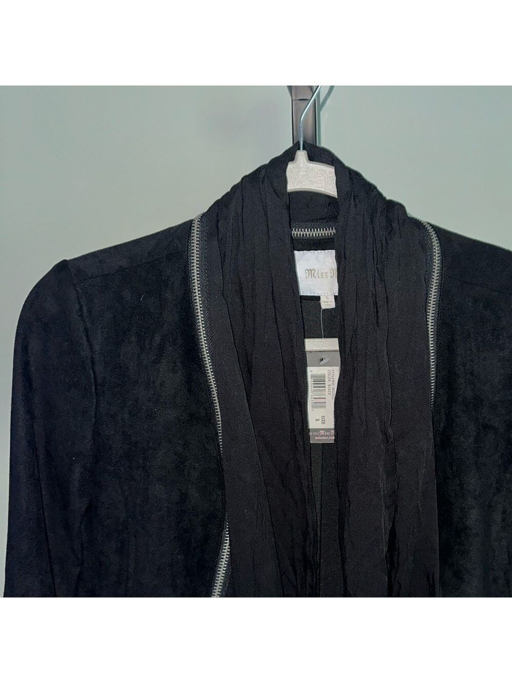 Miss Me Black Faux Suede Draped Moto Jacket
Size S NWT - Picture 7 of 13